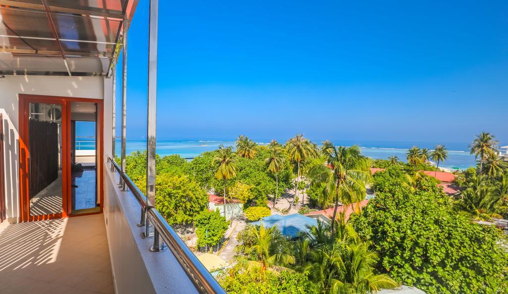 Triton Beach Hotel & Spa Maafushi Zewnętrze zdjęcie